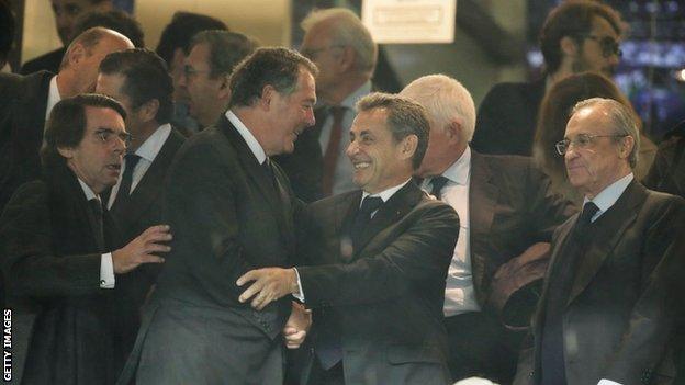 Florentino Perez with former Spanish president Jose Maria Aznar and Nicolas Sarkozy, the ex-president of France