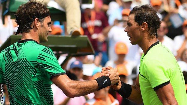 federer and Nadal shake hands