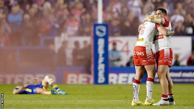 St Helens players celebrate their win at Warrington