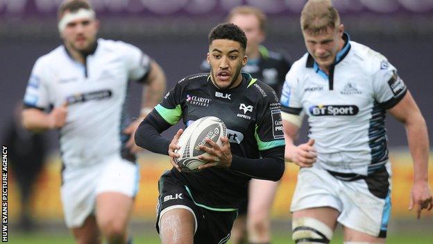 Keelan Giles