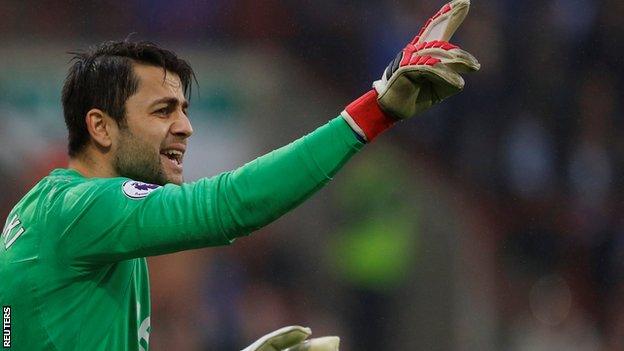 Lukasz Fabianski of Swansea