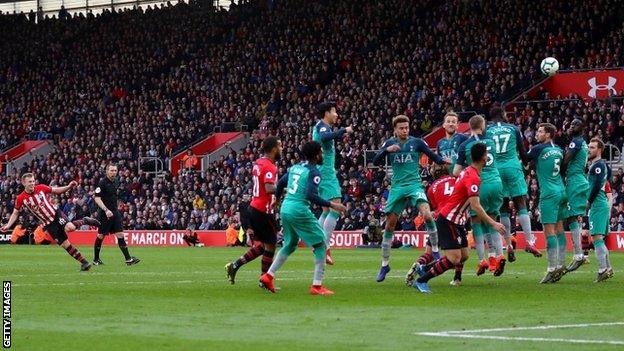 James Ward-Prowse scores a stunning free-kick