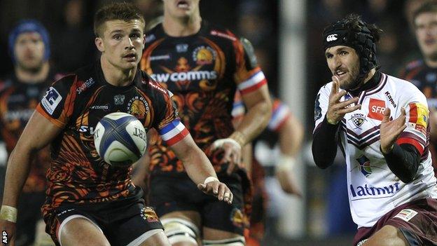 Henry Slade looks on as Romain Lonca passes the ball for Bordeaux