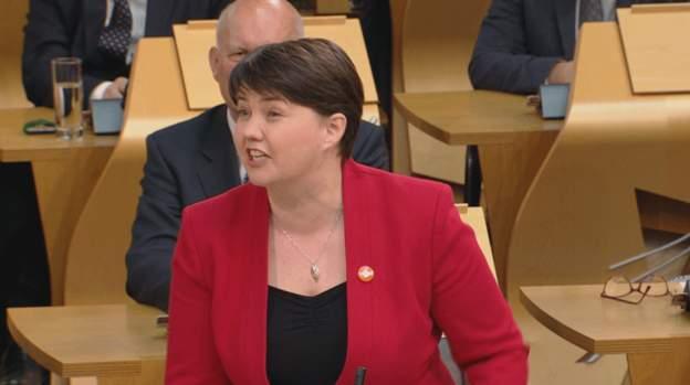 Ruth Davidson accused the SNP of hypocrisy over its policy on the EU and the CFP