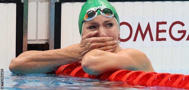 Tatjana Schoenmaker after winning the 200m breaststroke in Tokyo in world-record time