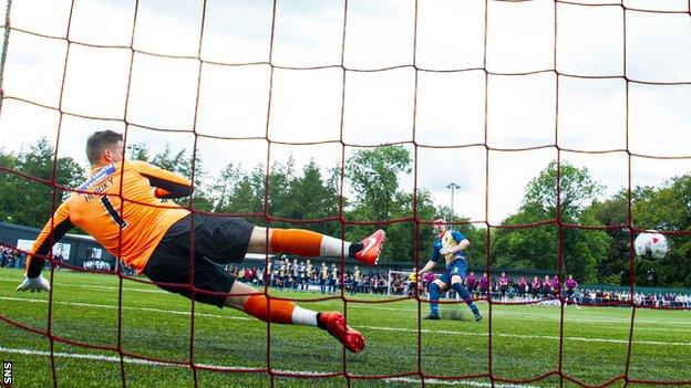 East Kilbride's David Brownlie scores the winning penalty against St Mirren