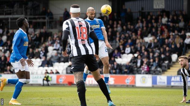 Kemar Roofe scores for Rangers