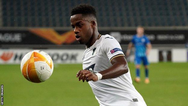 Ryan Sessegnon controls a ball while playing for Bundesliga side Hoffenheim