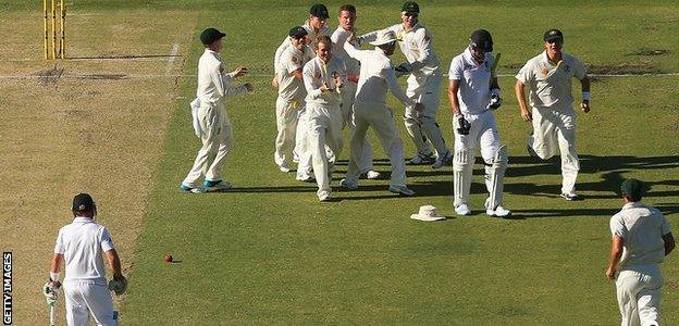 Peter Siddle and Australia are jubilant after taking the wicket of key England man, Kevin Pietersen