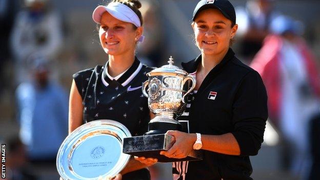 Ashley Barty and Marketa Vondrousova with their trophies