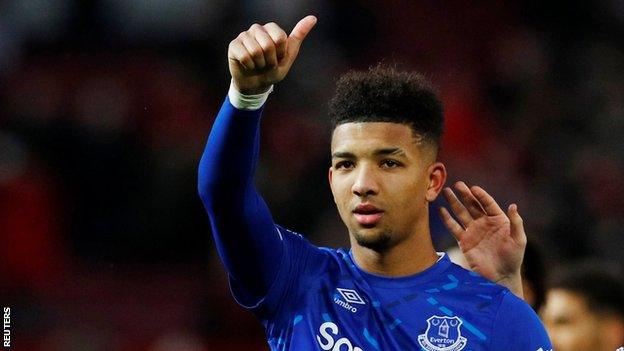 Mason Holgate Tiểu Sử và Sự Nghiệp của Cầu Thủ Bóng Đá Tài Năng - Câu Chuyện Từ Học Viện Đến Đỉnh Cao