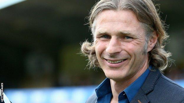 Gareth Ainsworth