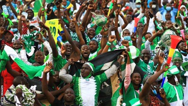 Nigeria fans celebrate