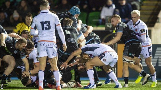 George Turner scores a try for Glasgow Warriors against Edinburgh