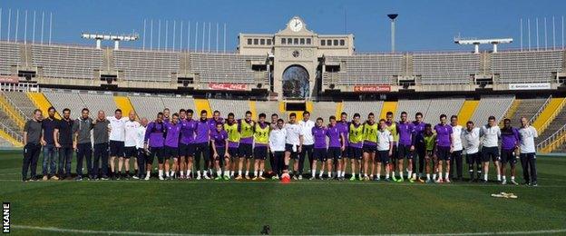 Tottenham squad in Spain