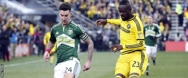 Liam Ridgewell of Portland Timbers and Kei Kamara of Columbus Crew in the 2015 MLS Cup final