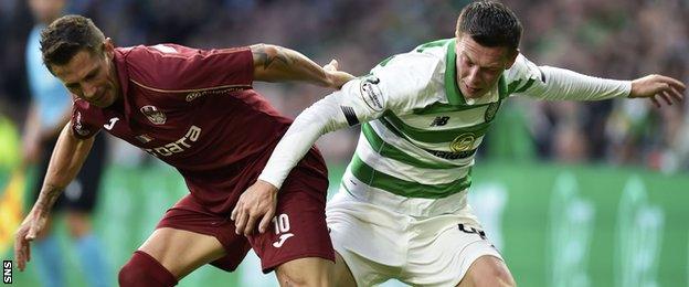 Callum McGregor playing for Celtic against CFR Cluj