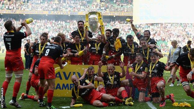 Saracens Premiership Trophy lift