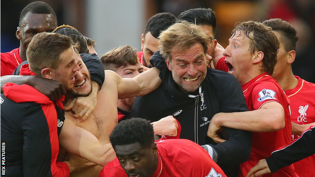 Liverpool manager Jurgen Klopp celebrates with his players