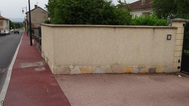 The wall which Chris Froome crashed into during a practice ride for the Criterium du Dauphine