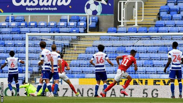 Ashley Fletcher scores for Middlesbrough against Reading