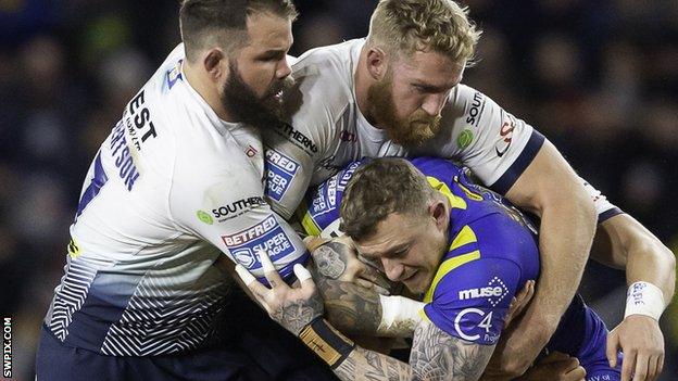 Warrington Wolves v Leeds Rhinos