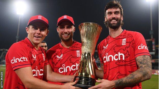 Will Jacks with a trophy for winning T20 series in Pakistan