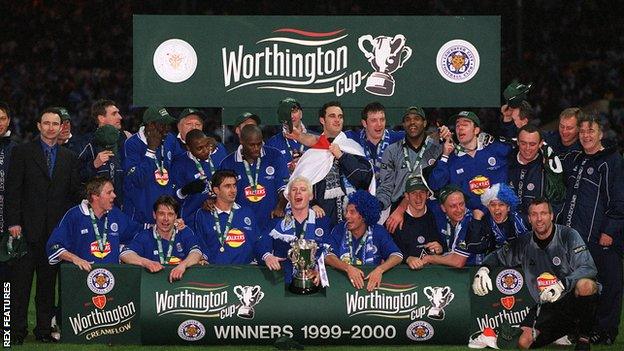 Leicester City's players celebrate winning the League Cup at Wembley in 2000