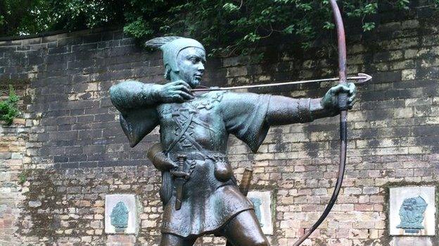 Robin Hood statue