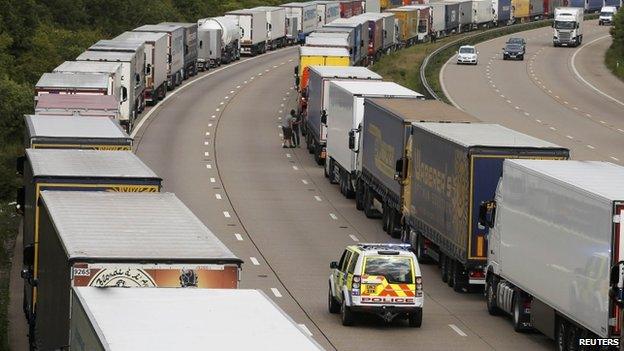 Lorries on the M20