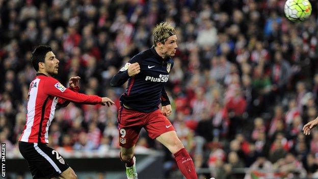 Fernando Torres scores for Atletico Madrid against Athletic Bilbao