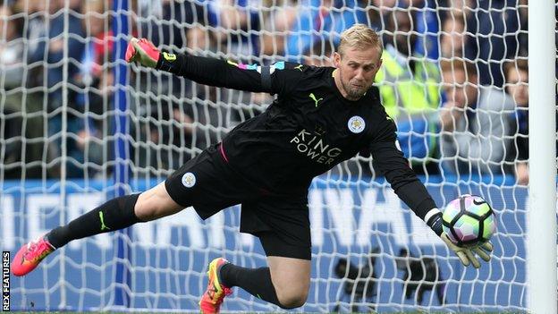 Leicester City goalkeeper Kasper Schmeichel