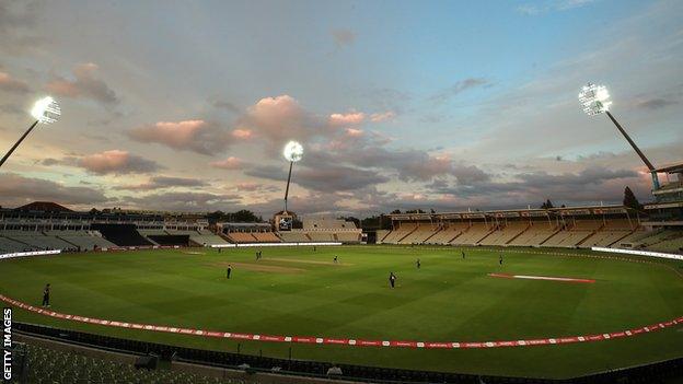 Northamptonshire Steelbacks in action