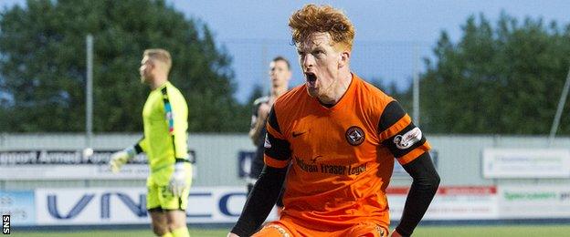 Dundee United striker Simon Murray