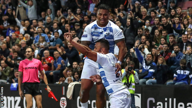 Latrell Schaumkel scored the second of Toulouse's two first-half tries