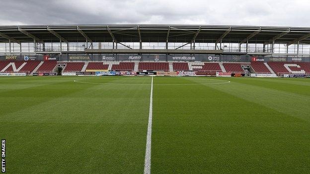 Sixfields