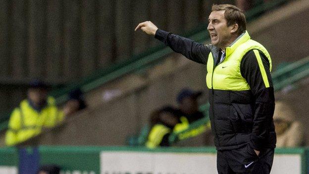 Hibernian manager Alan Stubbs