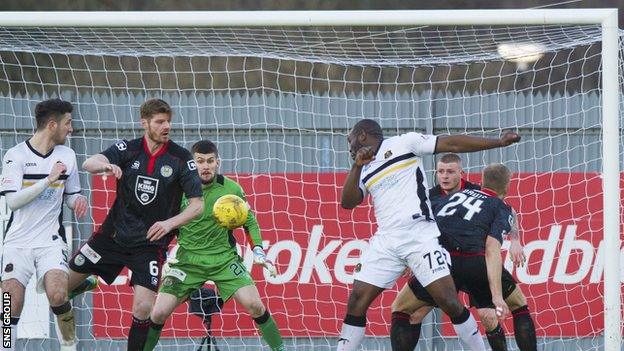 Christian Nade levels for Dumbarton to make it 1-1