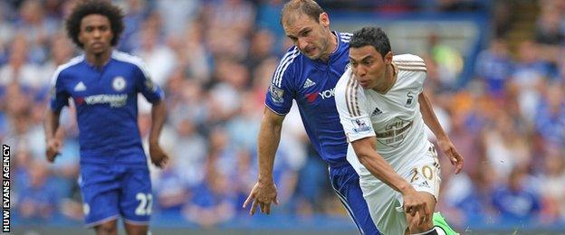 Jefferson Montero and Branislav Ivanovic