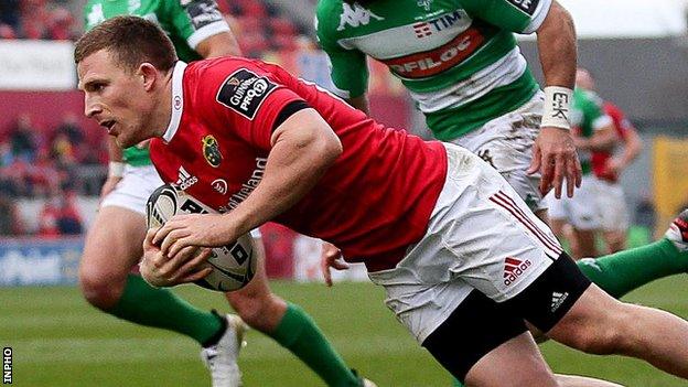 Andrew Conway touches down for his second try in the first half