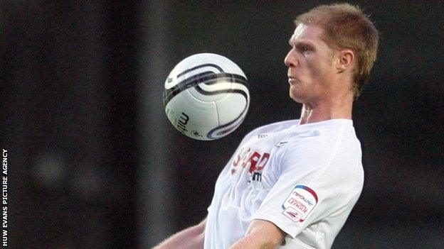 Alan Tate