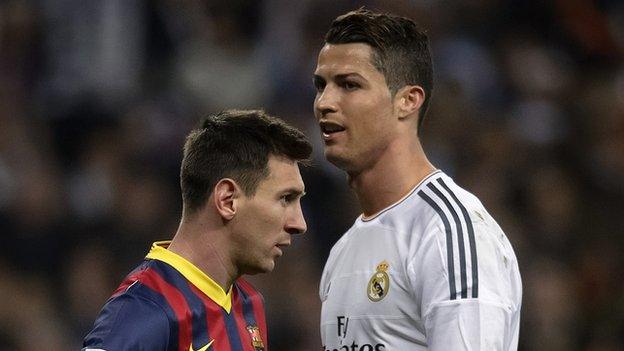 Lionel Mess (l) and Cristiano Ronaldo