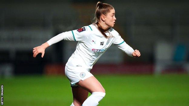 Jess Park of Manchester City in action during the FA Women's Continental Tyres League Cup match between Leicester City and Manchester City