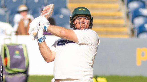 Mark Cosgrove in action for Leicestershire