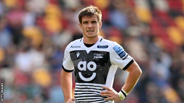 Sale Sharks fly-half AJ MacGinty