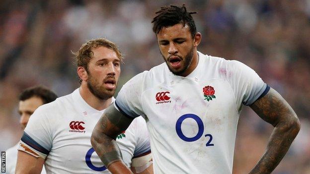 England's Chris Robshaw and Courtney Lawes