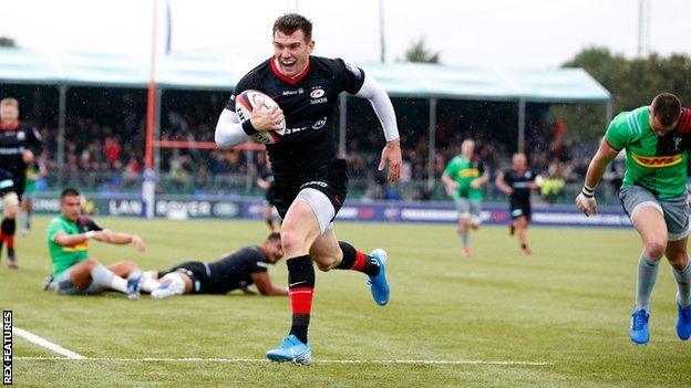 Ben Spencer scores the second his two tries for Saracens against Harlequins