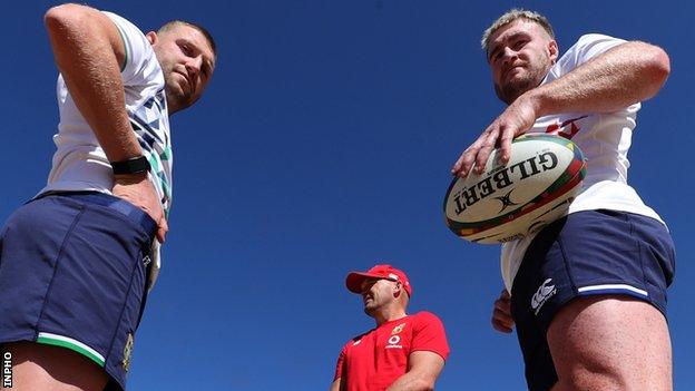 Stuart Hogg and Finn Russell