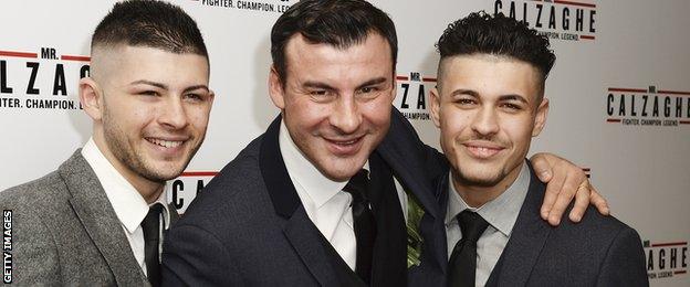 Joe Calzaghe (centre) with sons Joe Jr (left) and Connor (right)