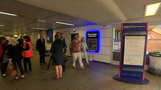 Swindon train station